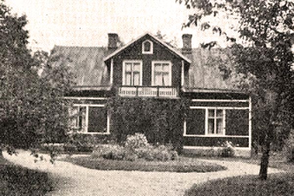 Bild på gårdens hus